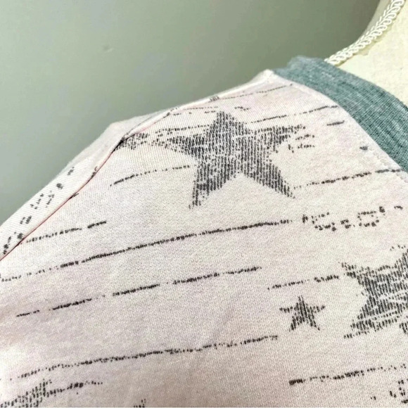 Splendid Pink Gray Star Lounge Sweatshirt Small Cozy Soft Pullover Casual - Picture 9 of 16